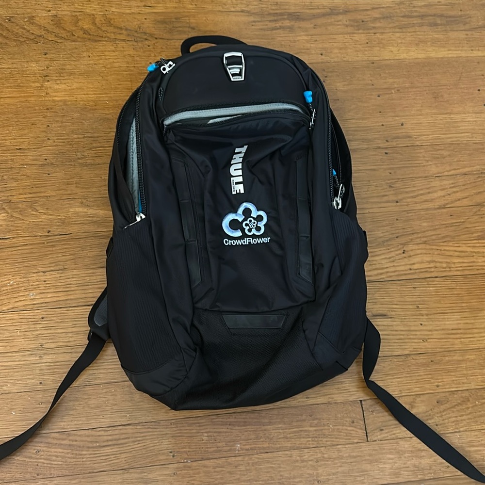 Thule EnRoute Strut Daybreak Black 15" Laptop/Macbook Backpack
